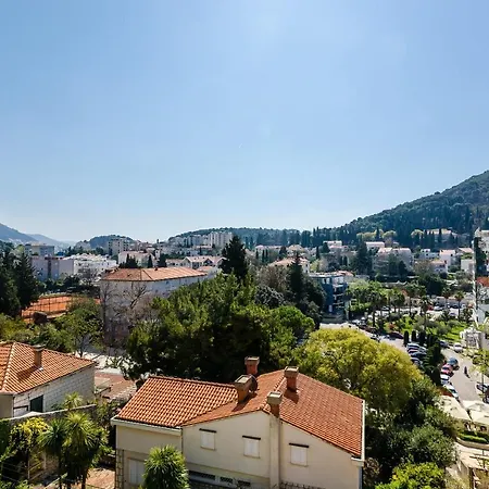 Perla Ντουμπρόβνικ