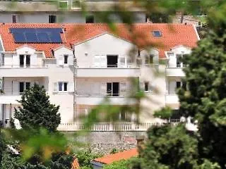 Διαμέρισμα Perla